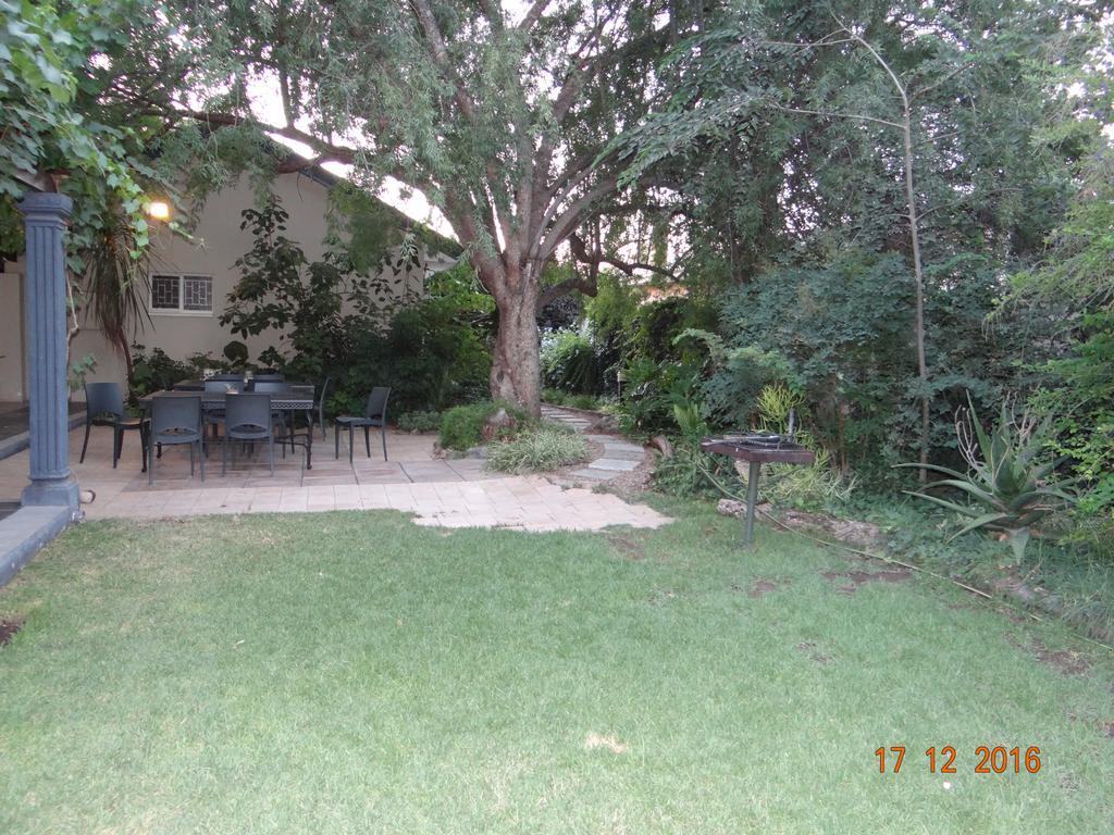 La Paix Guesthouse Beaufort West Dış mekan fotoğraf