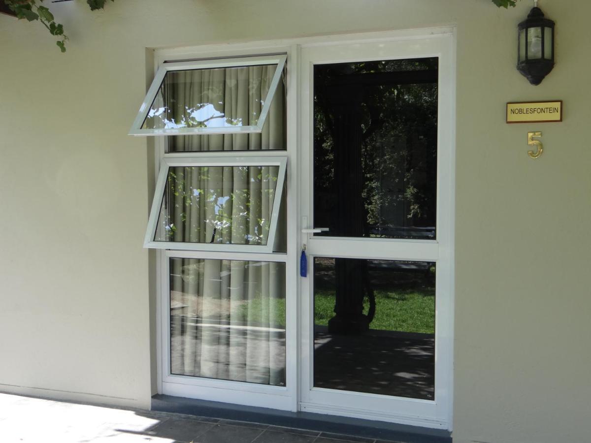 La Paix Guesthouse Beaufort West Dış mekan fotoğraf